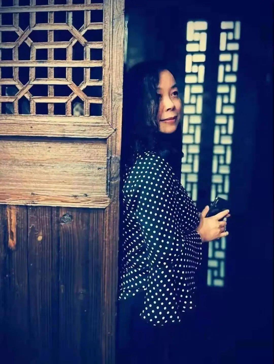 蔡小敏专栏蔡小敏清澈的19岁清澈的爱朗读一叶知秋