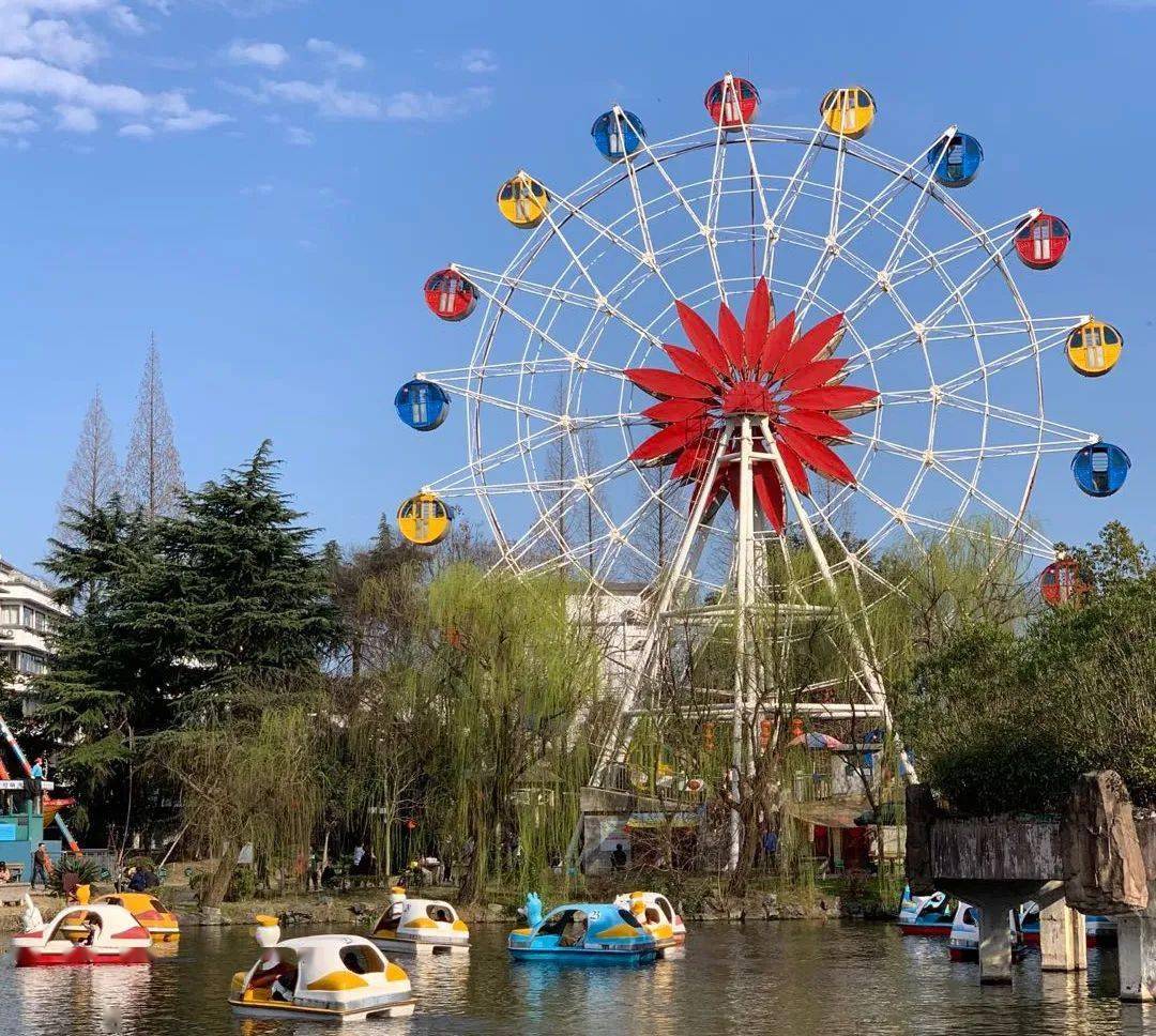 网传绍兴儿童公园要拆了!游客突然大增!