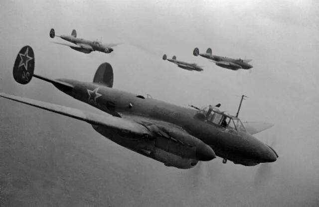 t34坦克伊尔2攻击机齐上阵战斗民族重演卫国战争场景