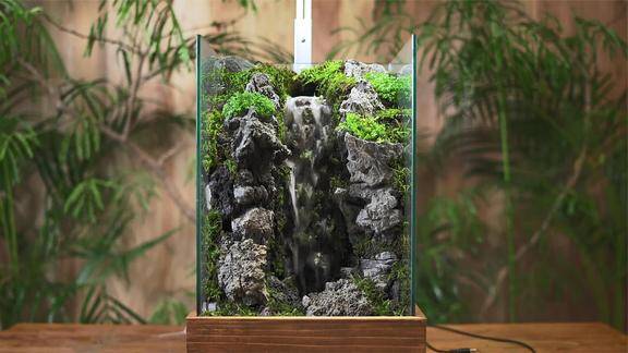 手把手教你制作玻璃缸山体景观流水瀑布烟雾缭绕这手艺了得
