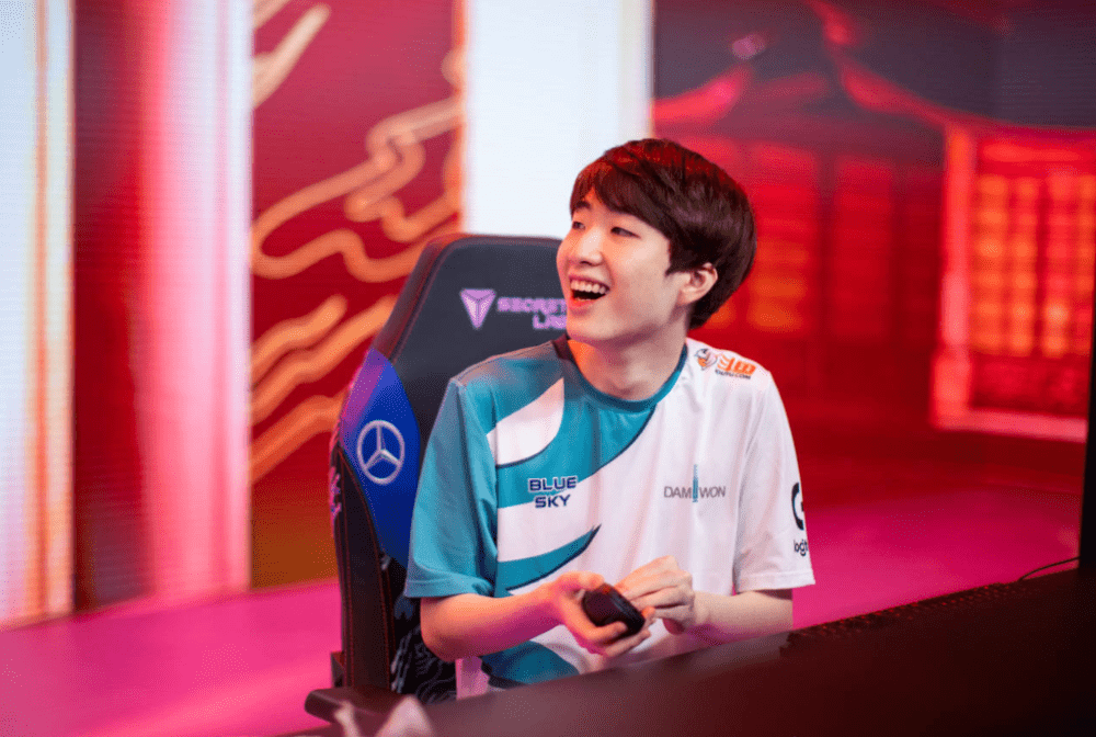 dk冠军adc盛赞prince:这是离开ck次级联赛后,第一次与prince选手椒骀