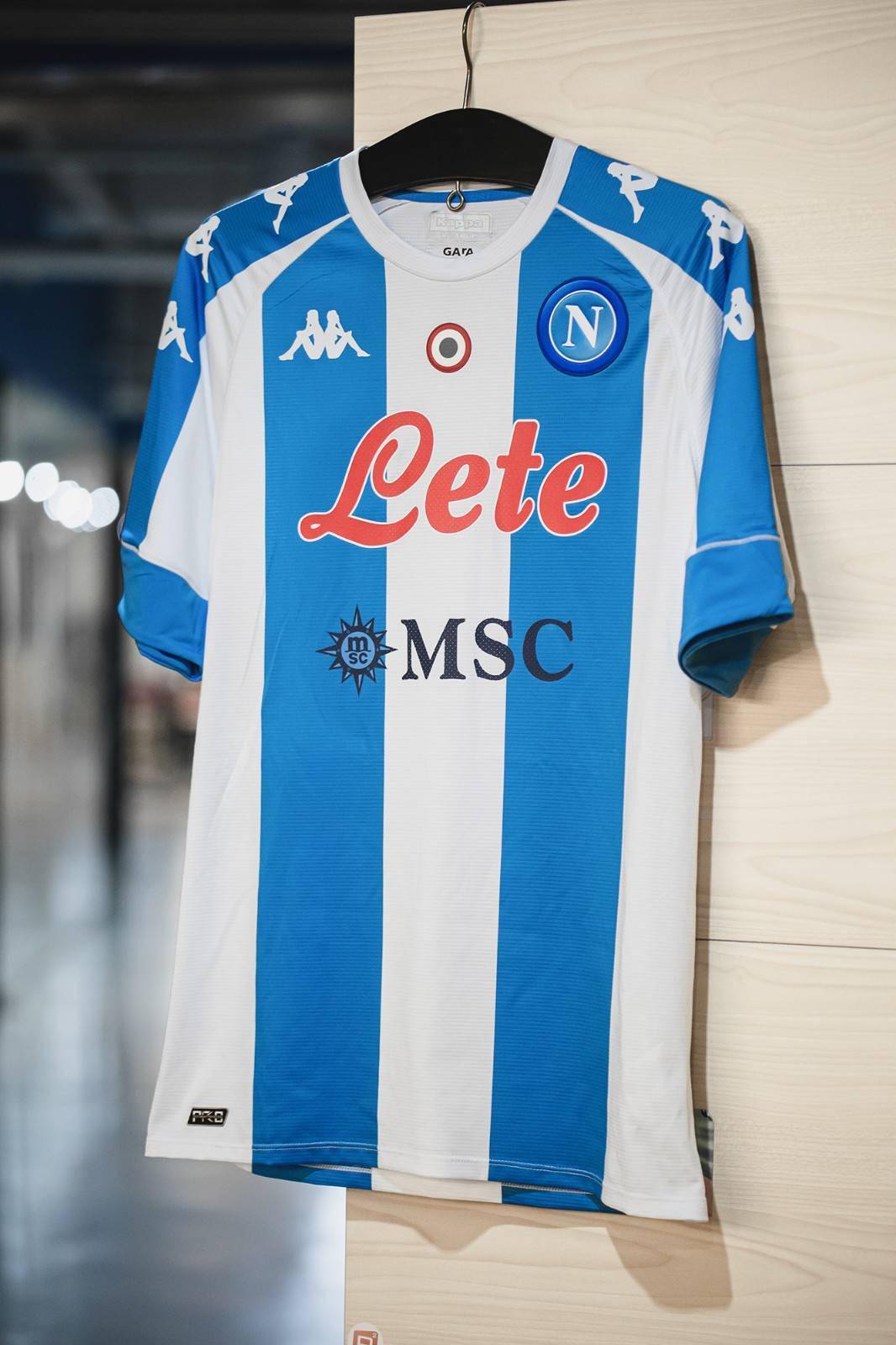 新品赏析kappa那不勒斯2021赛季第三客场球衣球员版