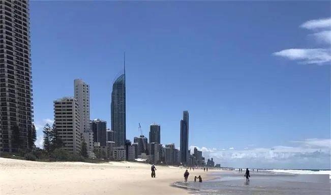 粤港奥经济总量_经济(2)