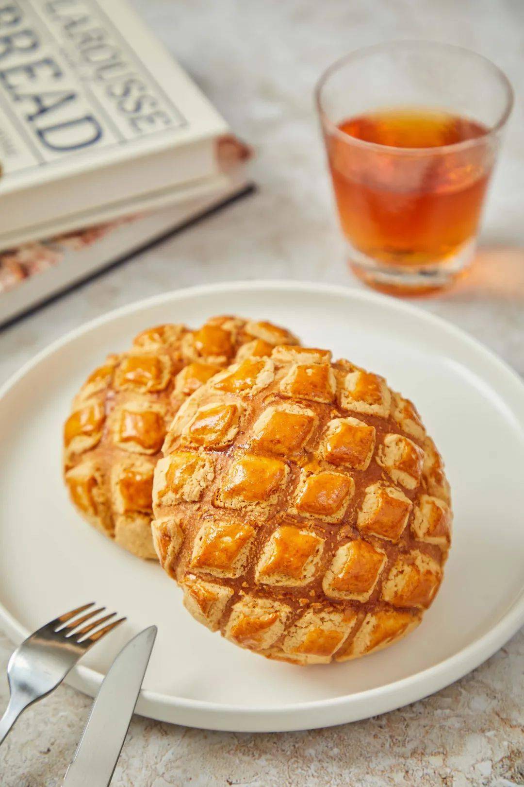 真正外酥内软的布里欧修黄金菠萝包想卖不好都难