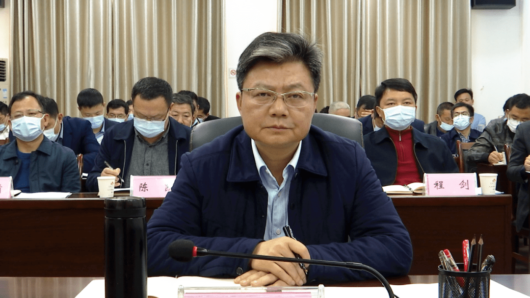 庐山市组织收听收看九江市委农村工作会议