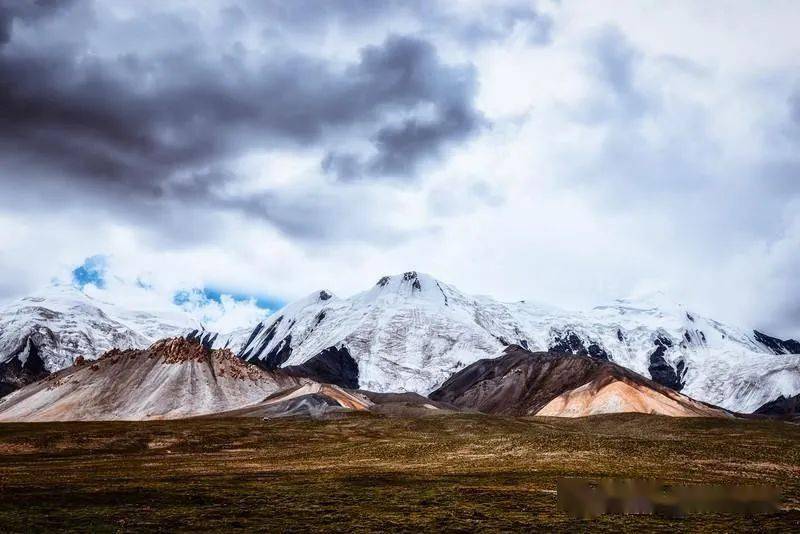 山是什么色的 27465dea59ff4b2ab8a74880106b40d1.jpeg