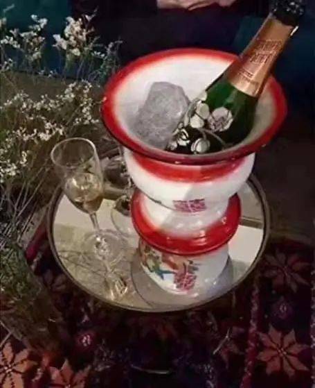 中国痰盂在国外爆卖当果盘装红酒放零食网友真有味道恶心