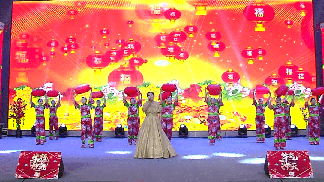 春节联欢晚会节目小品 3a8c1c7e05854619970bbb11926ec872.png