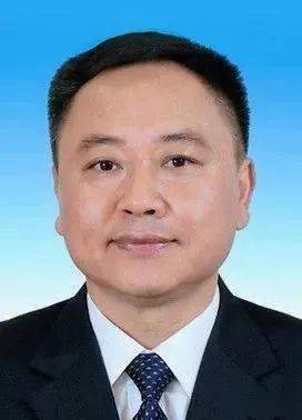 李国英简历2017年1月,李国英正式当选安徽省政府省长,10月当选为十九