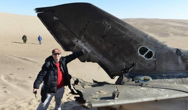 中国空军重型战机曝新照:4枚导弹杀气腾腾,太行改喷出红色火舌_霹雳