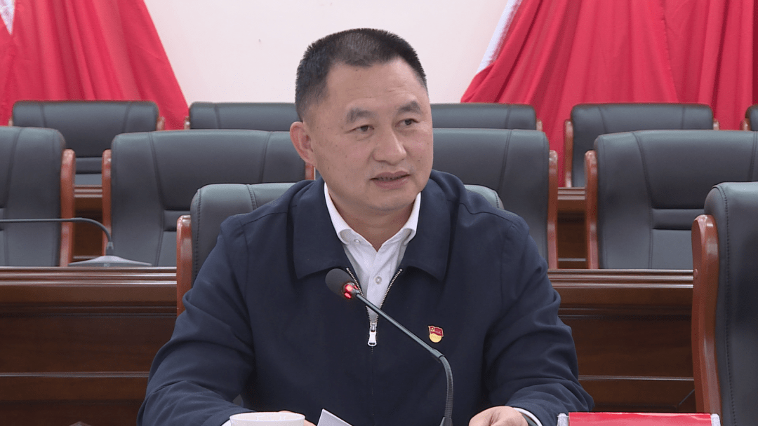 漳平市委书记马勇出席会议并讲话,市委副书记,市长胡滨主持会议