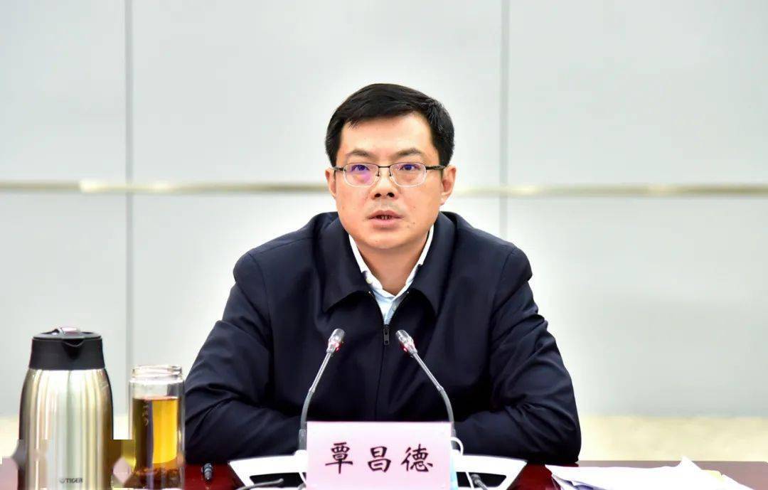 如何推进云阳城乡人居环境整治覃县长要求