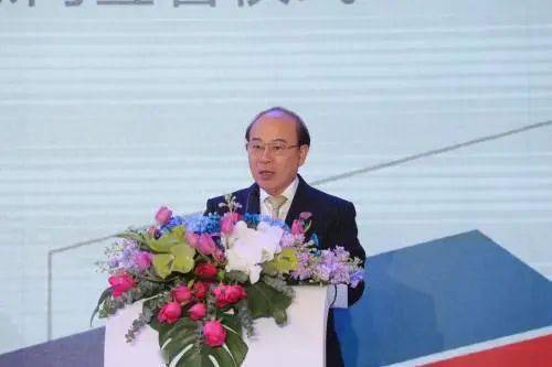 陆丰富豪排行榜_陆丰首富是这个甲子人,身家140亿!还登上了中国富豪榜(2)