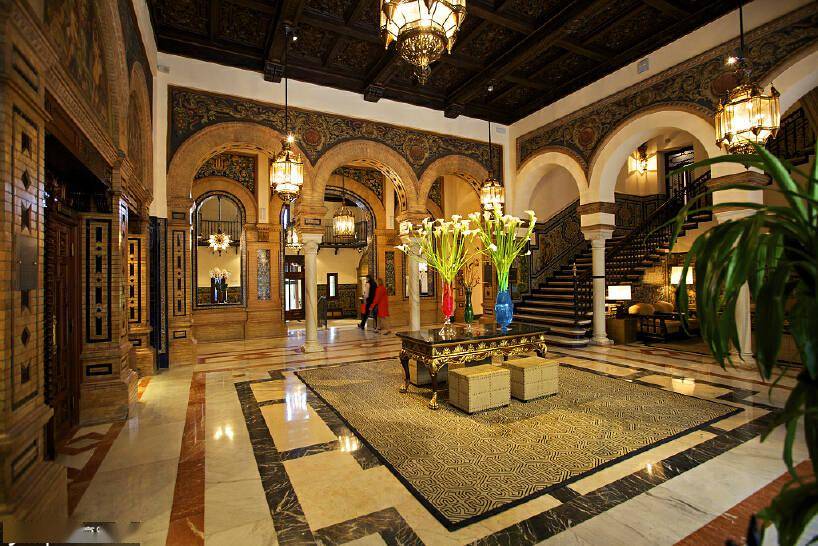 西班牙最负盛名的酒店之一,以国王的名字命名