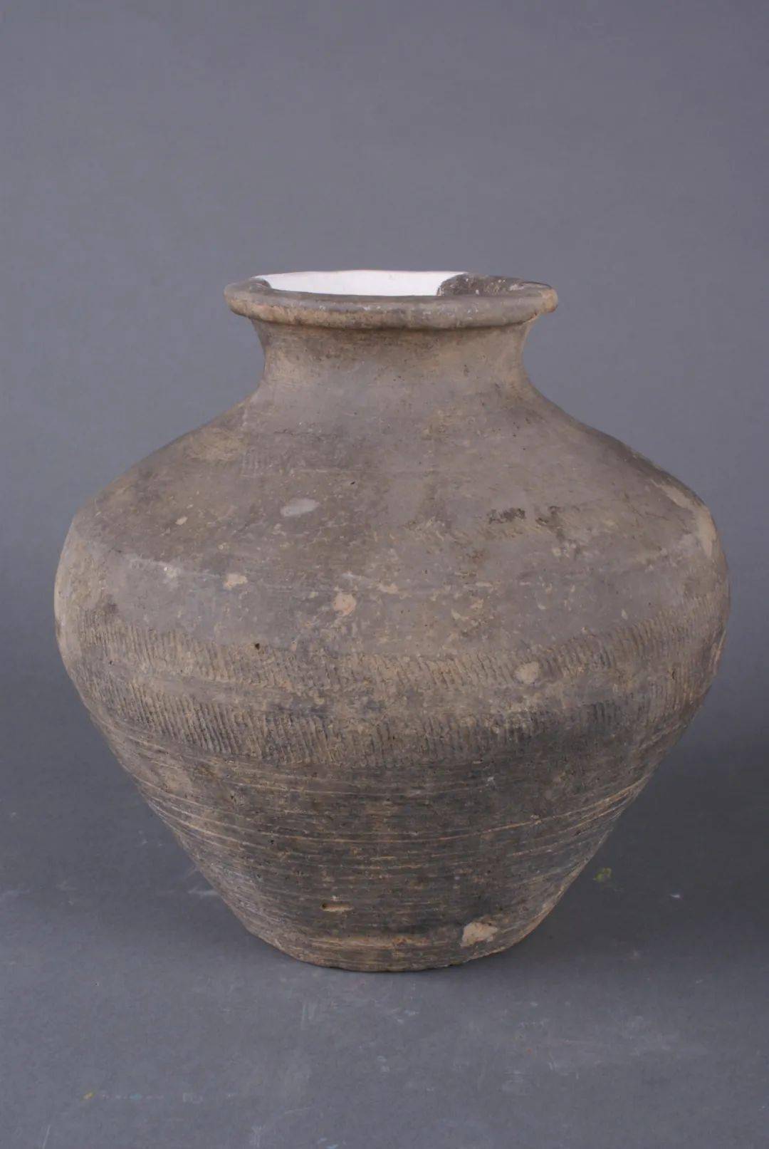 云览商洛文物|雒亭楚里孙陶罐_秦代