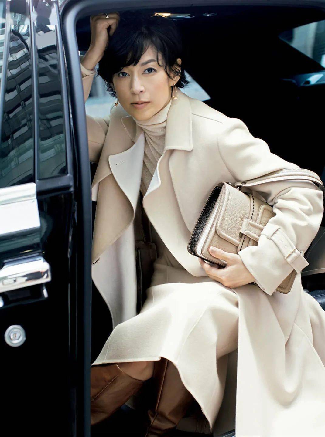 看了《唐人街探案3》之后都很喜欢演女法官的铃木保奈美,曾经的"莉香"