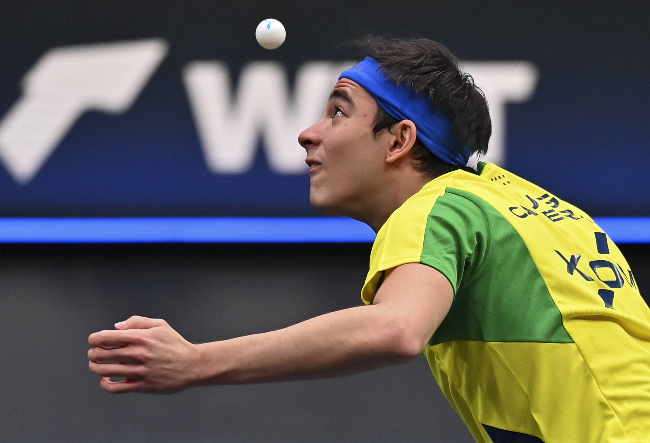 乒乓球——多哈wtt挑战赛:雨果晋级八强