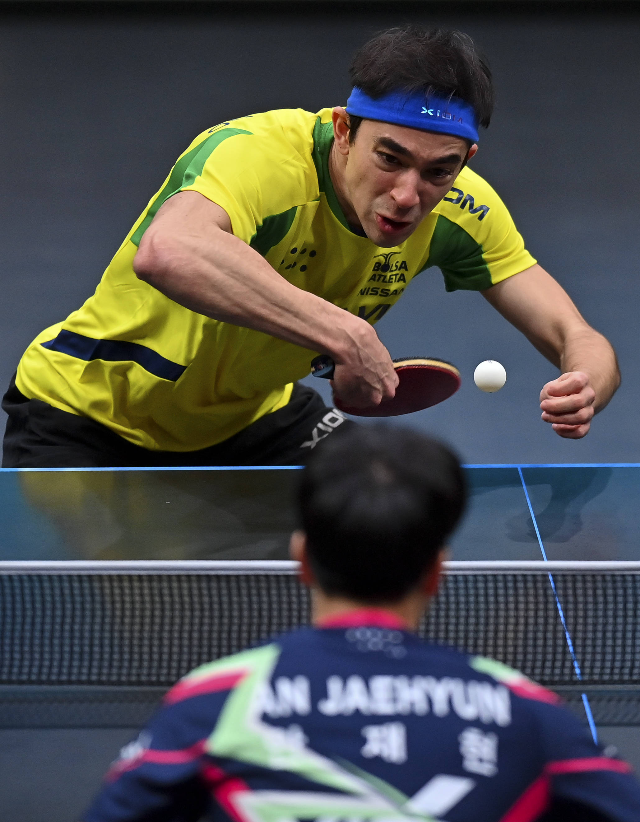 乒乓球——多哈wtt挑战赛:雨果晋级八强