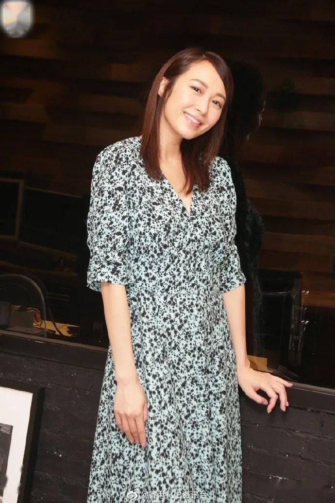 怀孕到结婚6个月搞定汤怡首次见麦秋成即弹钟