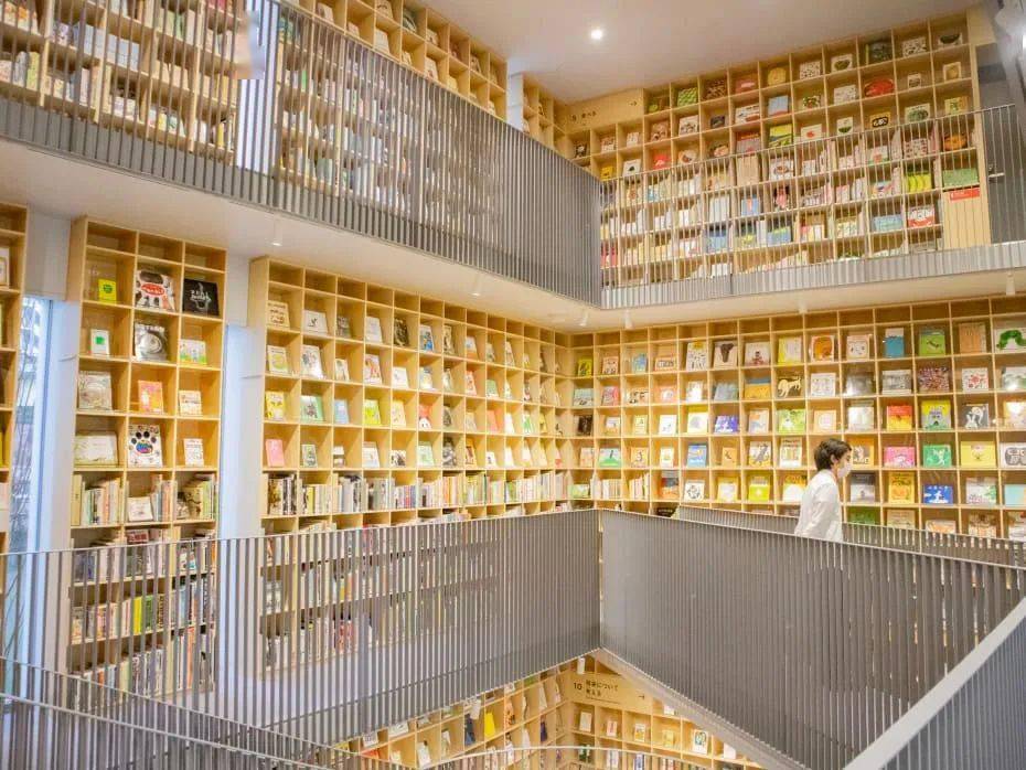 大阪童书森林中之岛一个陪小朋友一起长大的图书馆