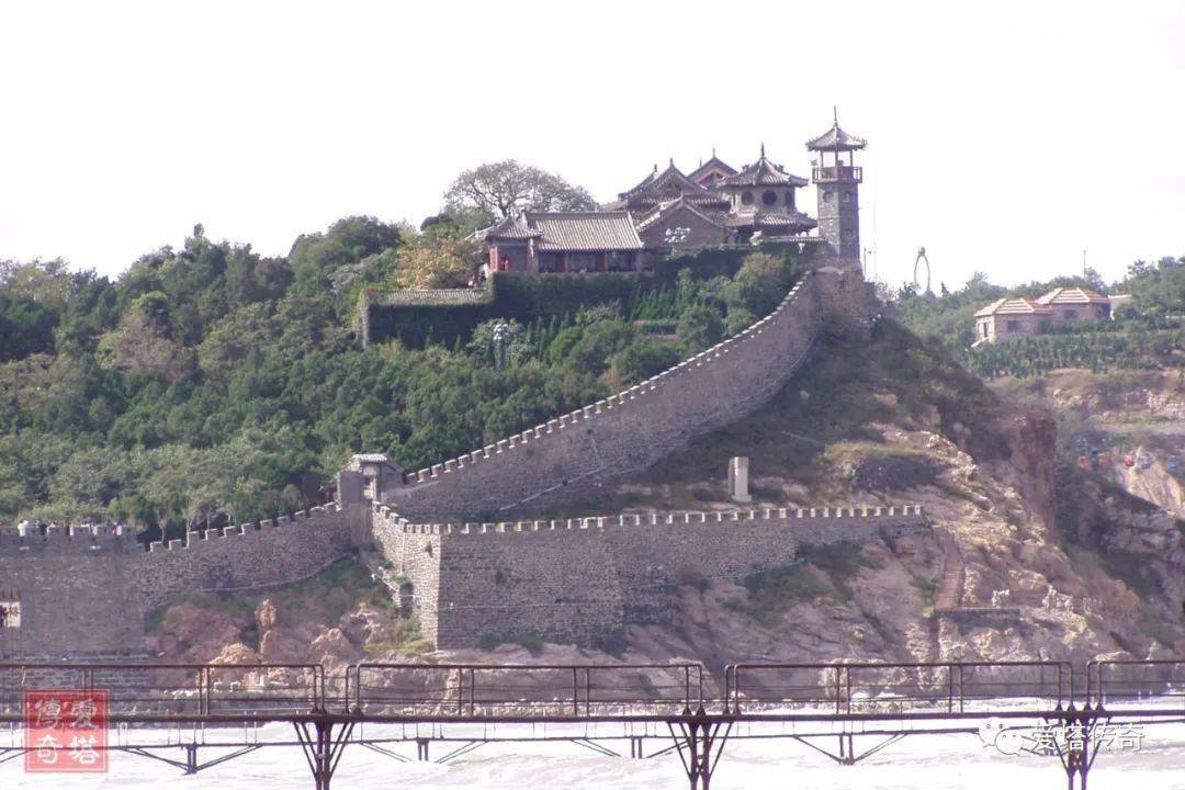 启用司马光等旧党,此前被贬黄州的苏轼也得到升迁,任登州知州(今蓬莱)