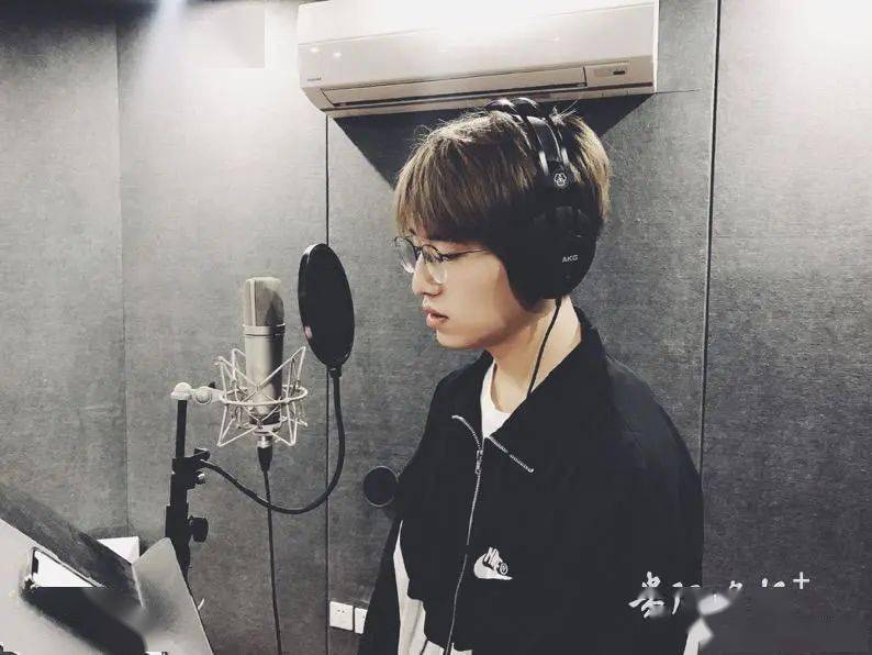 "创造营2021"上,这位贵阳小伙火到日本_伯远