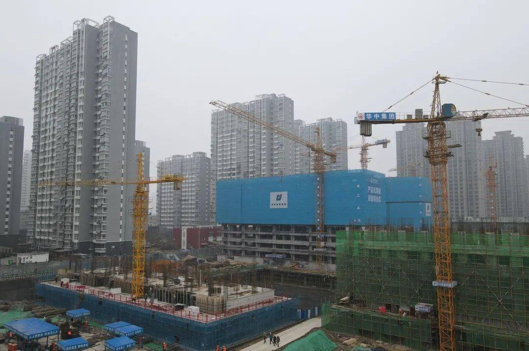 实拍尚玉园建设的昼与夜