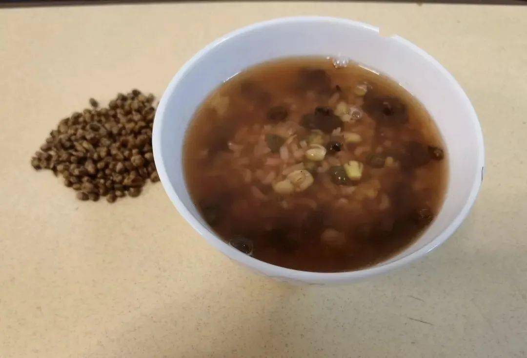 食疗药膳凌寒独自开为有暗香来腊梅花