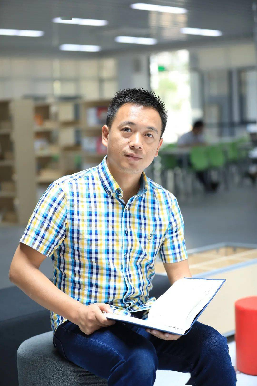 章勤琼,温州大学教育学院教授,课程与教学论研究所副所长,小教系主任