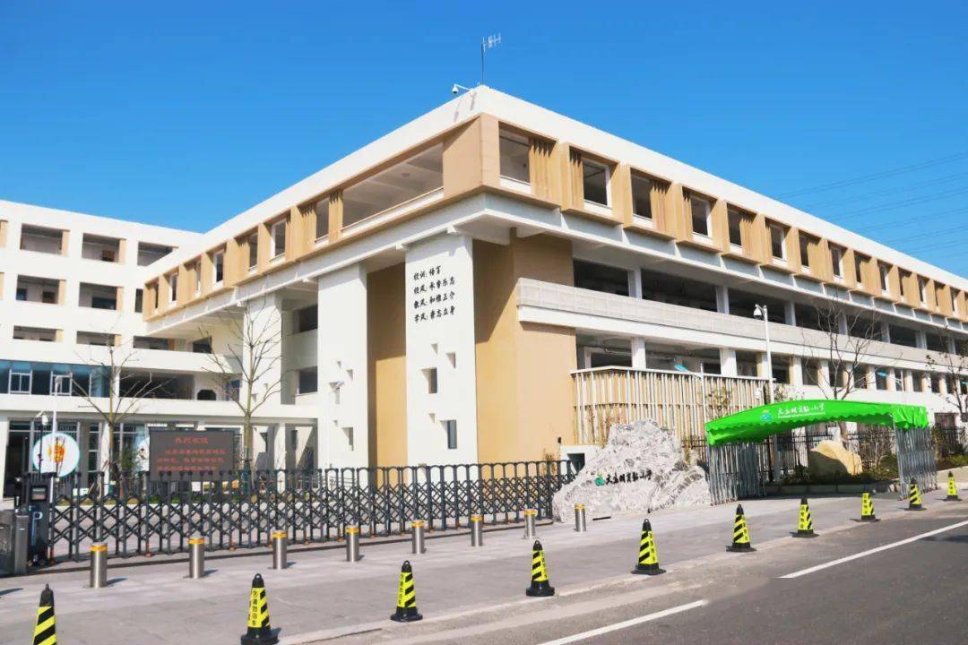 实验小学,蠡口中学,蠡口二中,蠡口实验小学,蠡口第二小学,御窑小学,峰