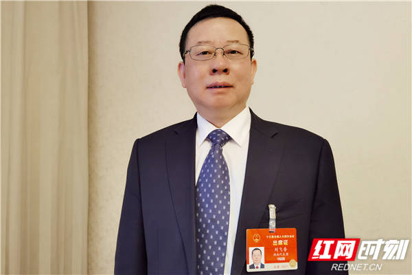 中巨集团董事长_中巨集团董事长李清道(2)