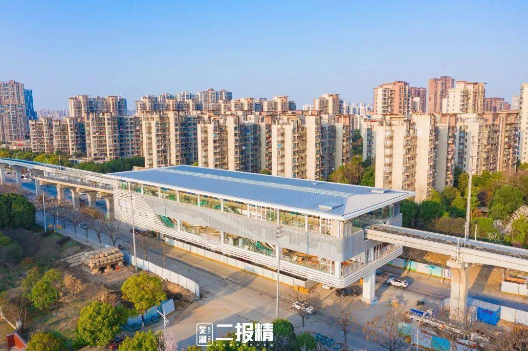 裕安路站港湾路站鞍山路站龙山路站衡山路站泰山路站华山路站保顺路站