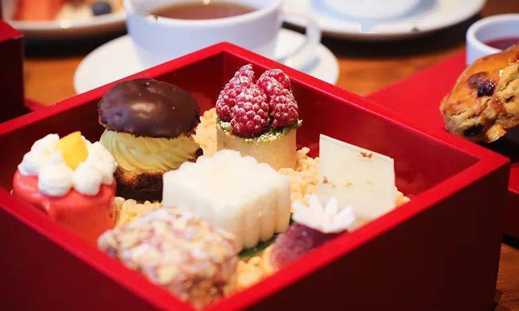 租吸氧机怎么收费¥699起睡云端凯悦酒店，打卡上海最美图书馆&网红剧院！_https://www.jmylbn.com_新闻资讯_第70张