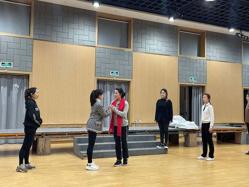 这一次,90后挑大梁!《江姐》暌违数十年再现沪剧舞台