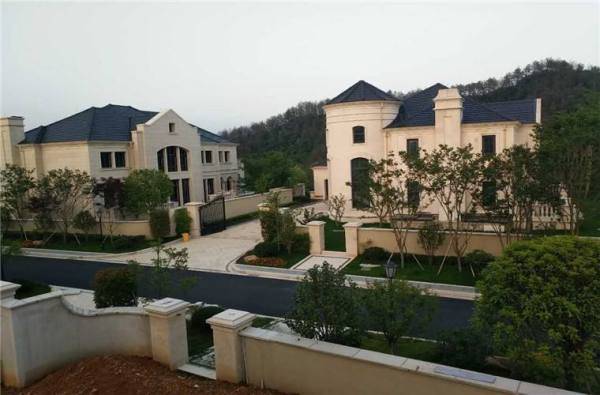 首页 荣正山水半岛售楼处地址电话楼盘详情 你想了解的全部都在这里 桐庐