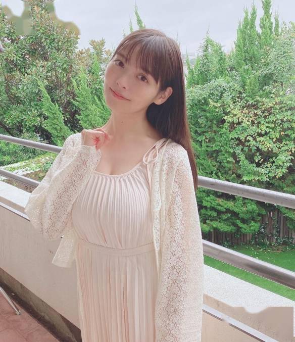 超有料的身材遮不住美女声优上坂堇美照赏