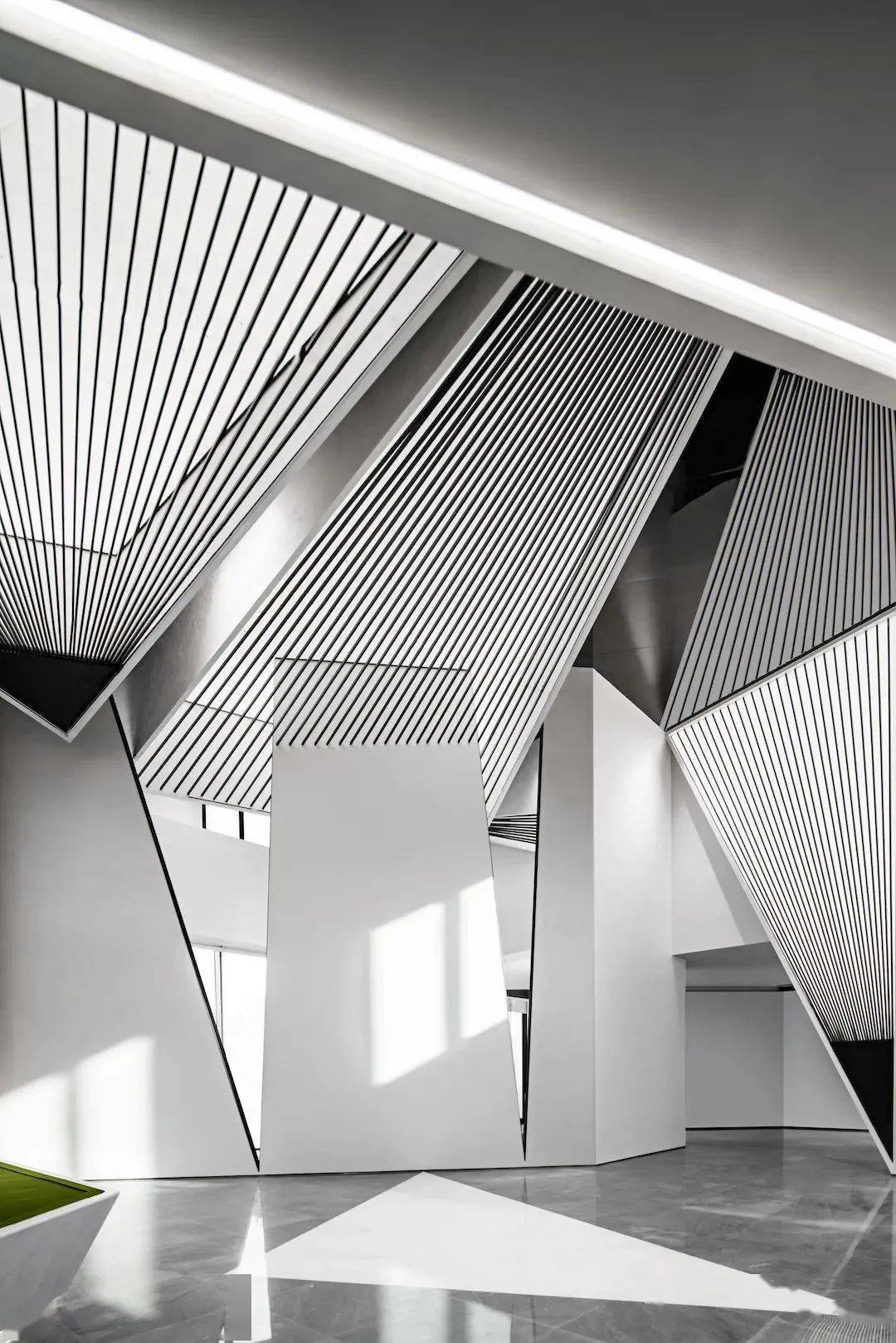 伍玛设计 | 点,线,面,进化中释放数字浪漫_空间