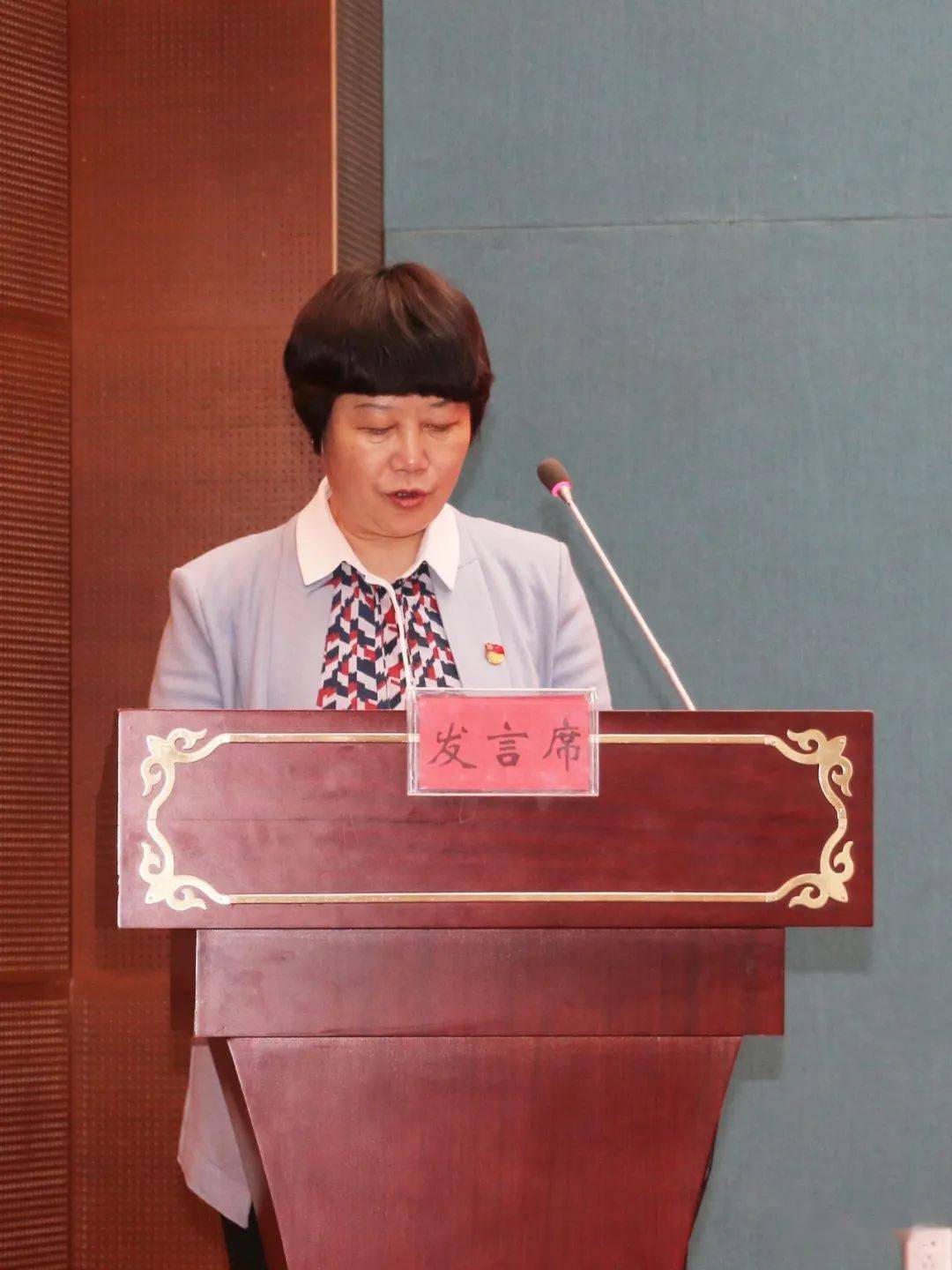 海东市发展和改革委员会副主任张一弓同志发言张一弓,白洁,王国栋,付