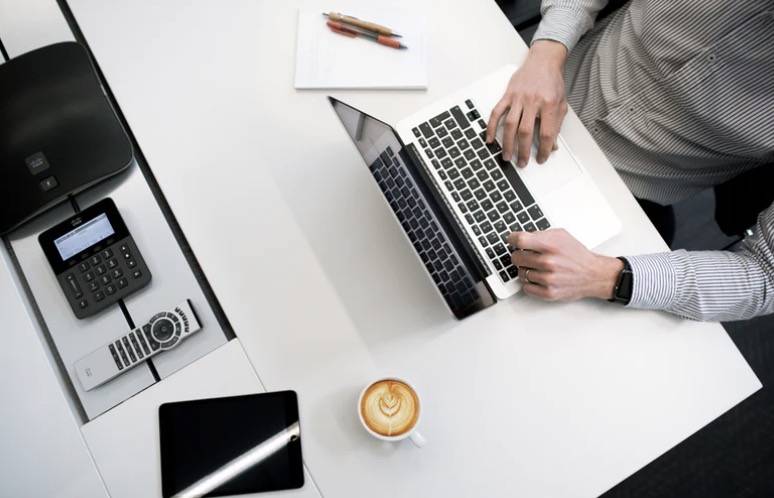 市场|阿里云盘启动公测，百度网盘要紧张了？