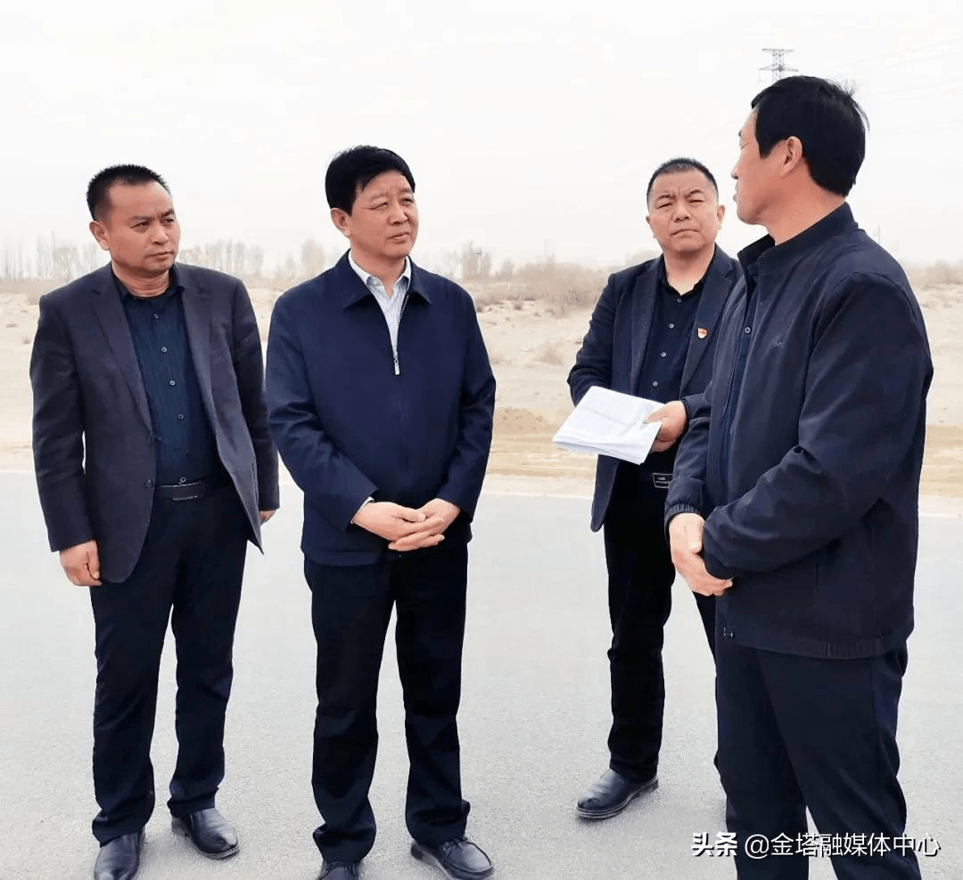 金塔县委书记李润元调研金塔东坝和羊井子湾等乡镇农业农村工作