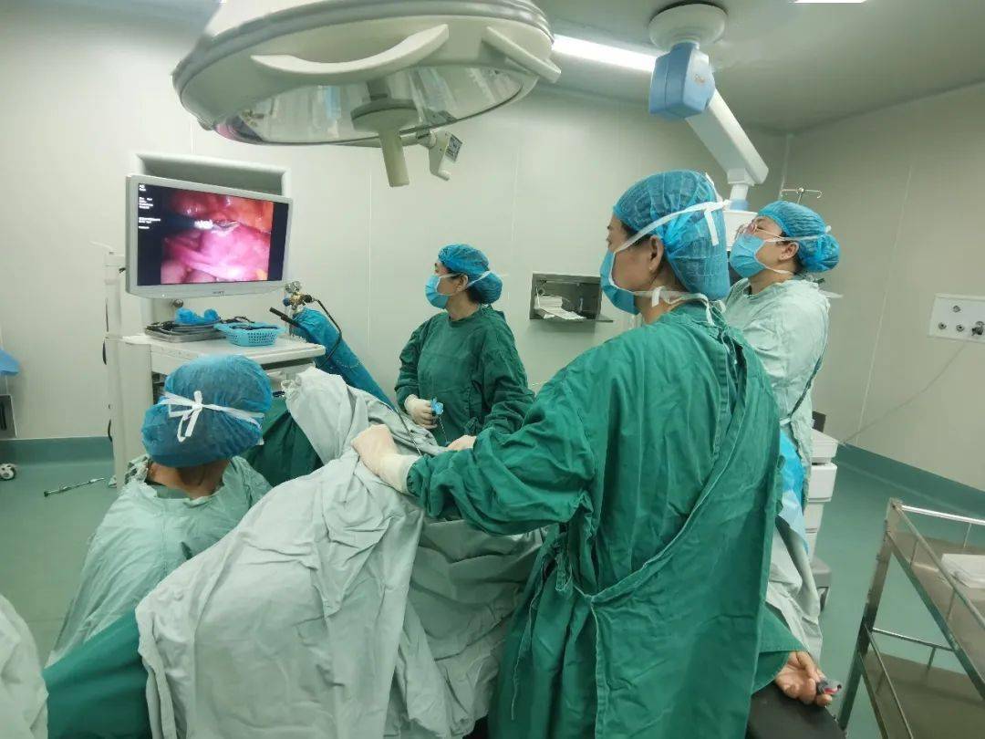 扶贫路上绽放芳华 通州区妇幼保健院贾丽华获评北京市扶贫协作先进个人 手术