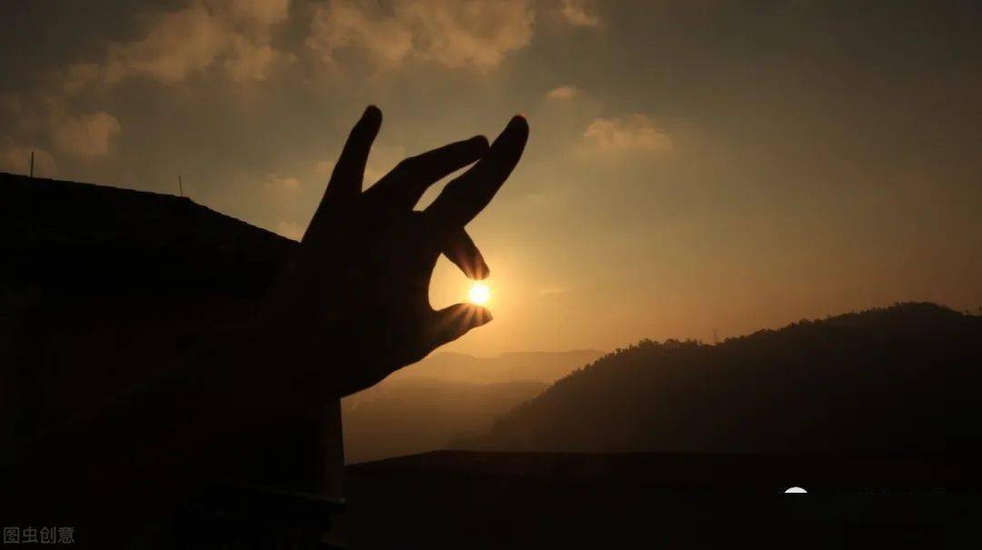 福来者福往爱出者爱返 5636f47f8e7641339e1439070c88a6b6.jpeg