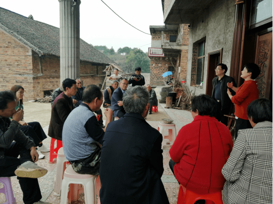 涟源有多少人口_双峰县禁毒办组团到涟源学习取经(2)