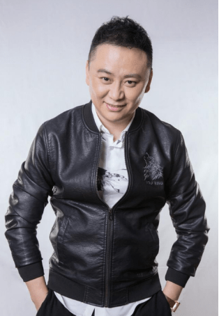 从酒吧服务生到百万粉丝大主播 陌陌狼王用奋斗成就美丽人生