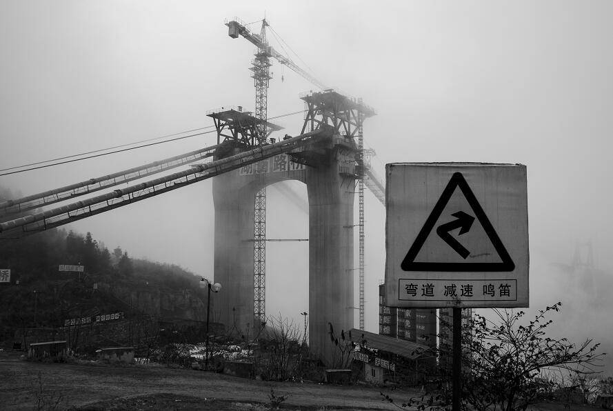 矮寨不矮 时代标高 | 一组旧照片穿越时间 回放奇迹之桥的建设历程_张谨