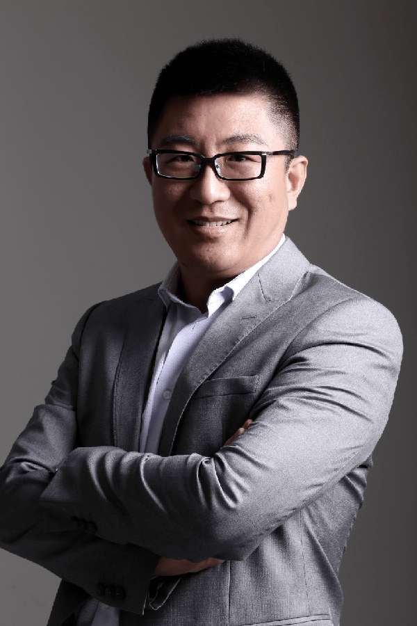 董冠杰奇树有鱼创始人兼ceo代表作:《奇门遁甲》《中国飞侠》《毛驴上