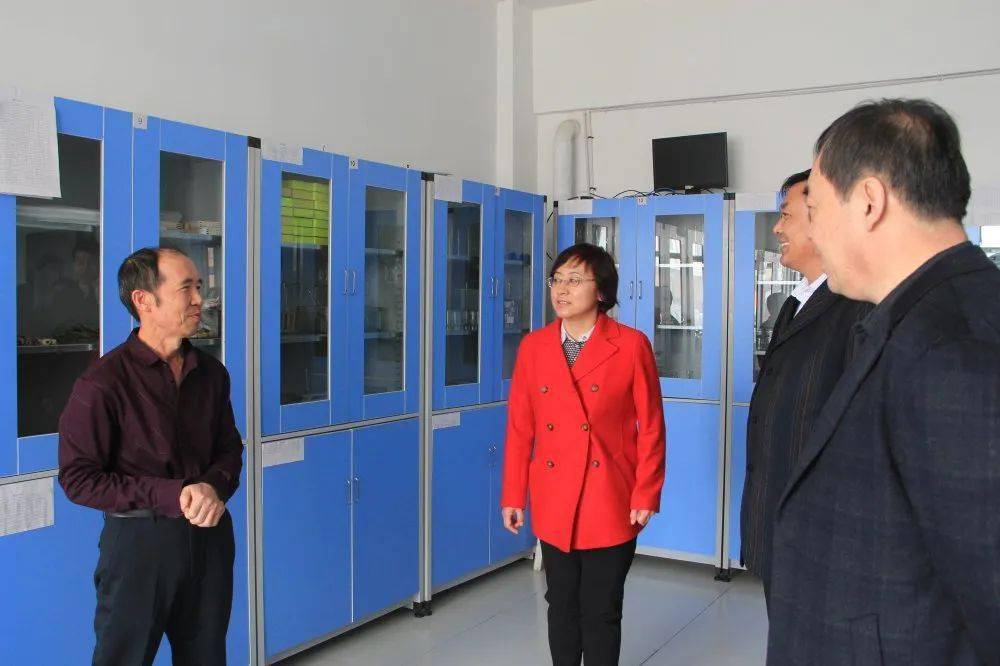 市教育局副局长刘自如一行深入库伦旗进行工作调研