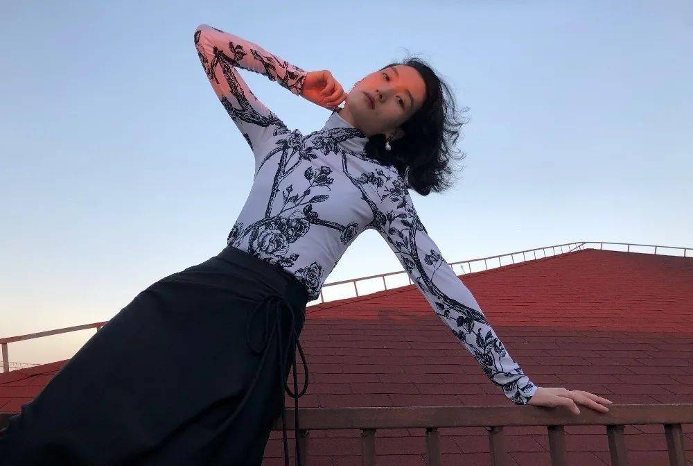 张丽娜无与伦比的东方气质