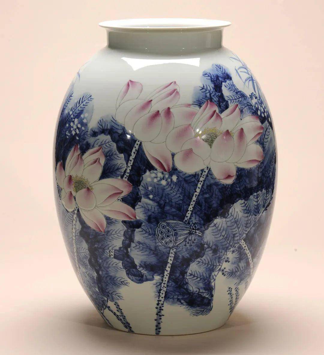 青花誌——秦锡麟师生现代青花艺术作品展