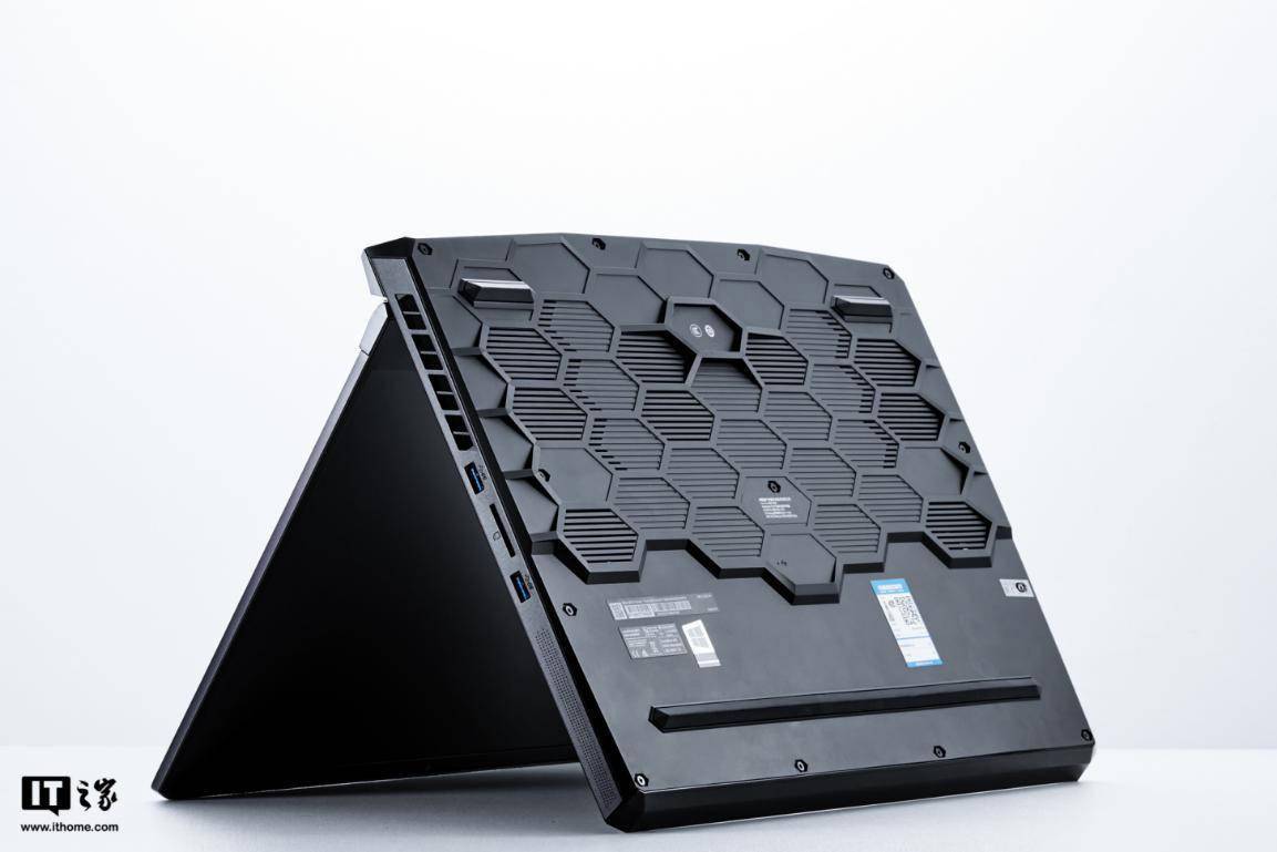 笔记本|移动端 155w 的3080！微星强袭 2 GE76 游戏本测评